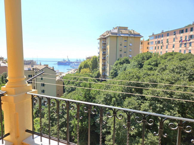 Appartamento in Vendita a Genova #7