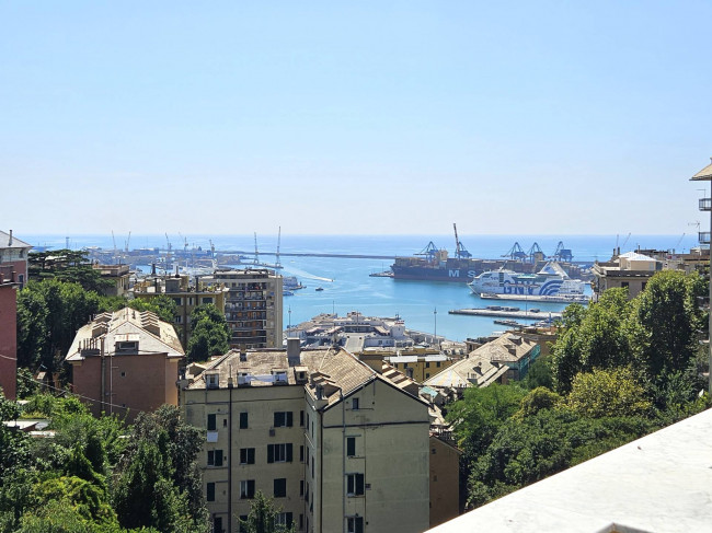 Appartamento in Vendita a Genova #6
