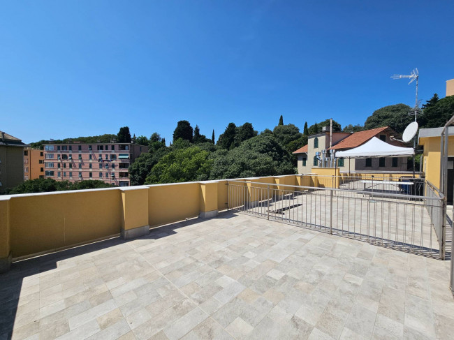 Appartamento in Vendita a Genova #4