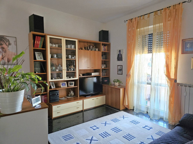 Appartamento in Vendita a Genova #5