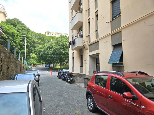 Appartamento in Vendita a Genova #19