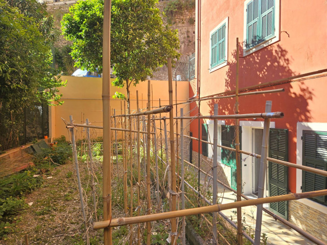 Appartamento in Vendita a Genova #3