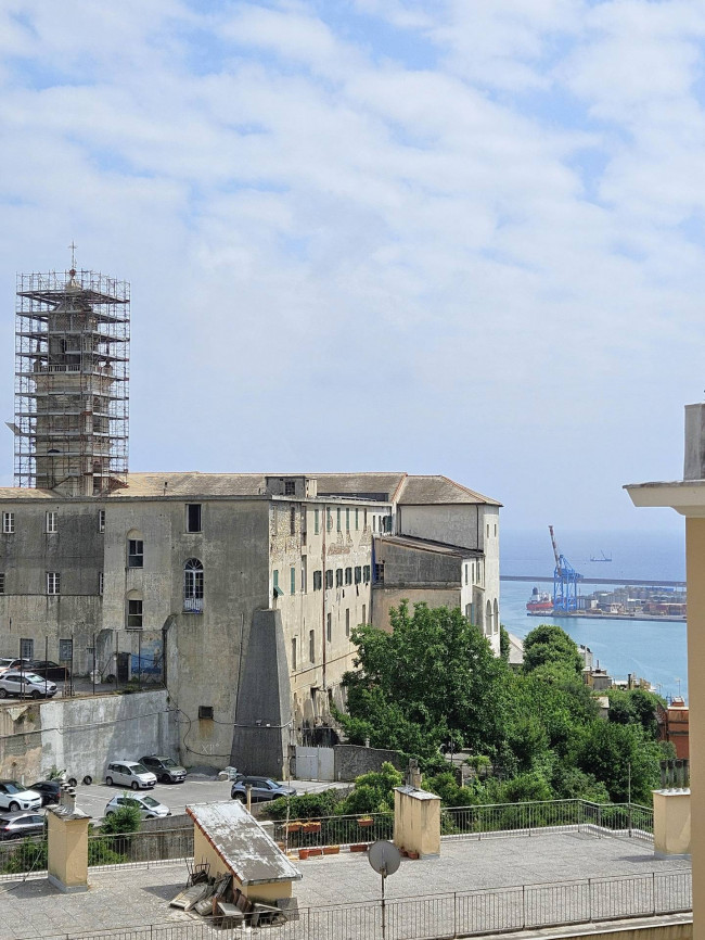 Appartamento in Vendita a Genova #17