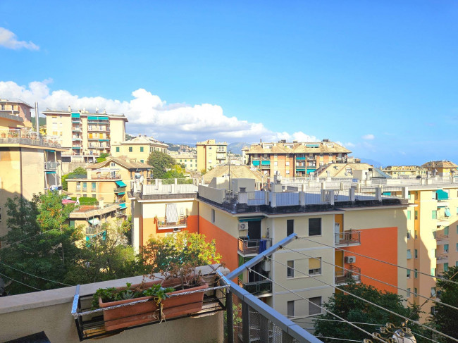Appartamento in Vendita a Genova #4