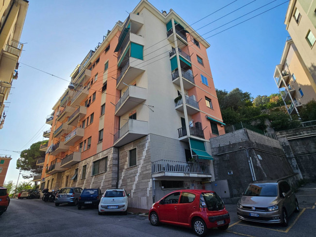 Appartamento in Vendita a Genova #3