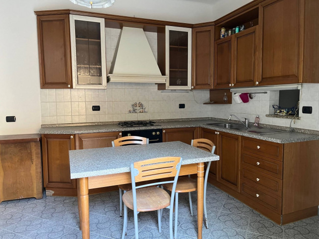 Appartamento in Vendita a Genova #3