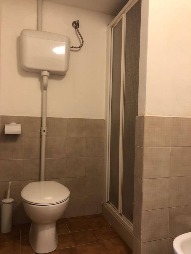Appartamento in Affitto a Genova #3