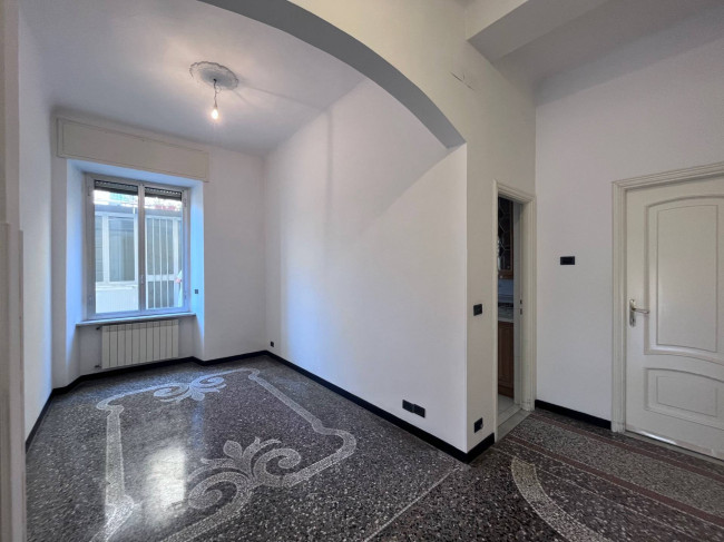 Appartamento in Vendita a Genova #9