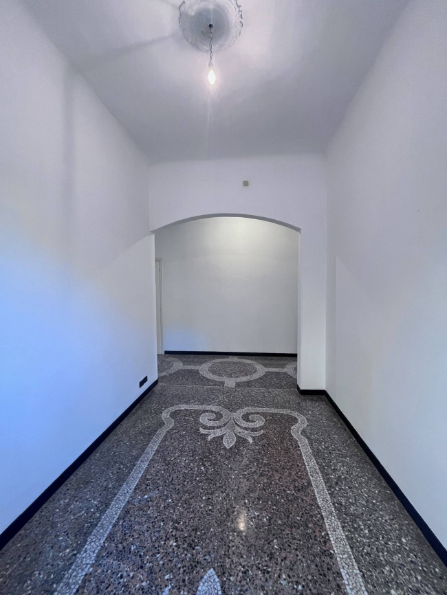 Appartamento in Vendita a Genova #12