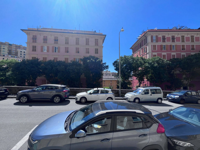 Ufficio in Affitto a Genova #9